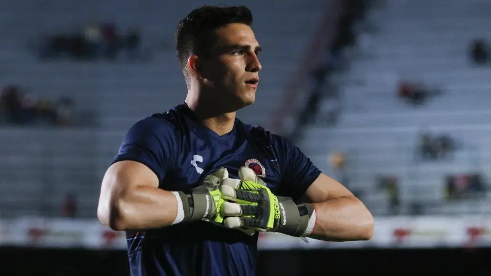Cruz Azul hizo oficial la llegada de Sebastián Jurado 