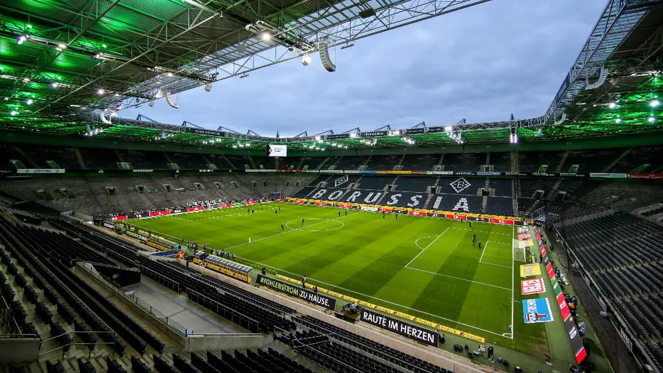 Bundesliga continuará suspendida hasta el 30 de abril