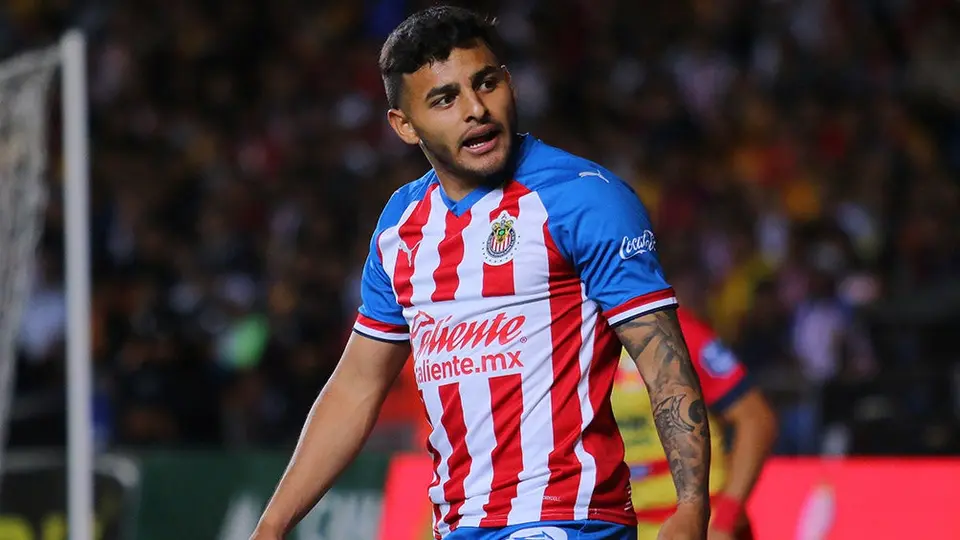 Así festejó Alexis Vega el cumpleaños de su novia