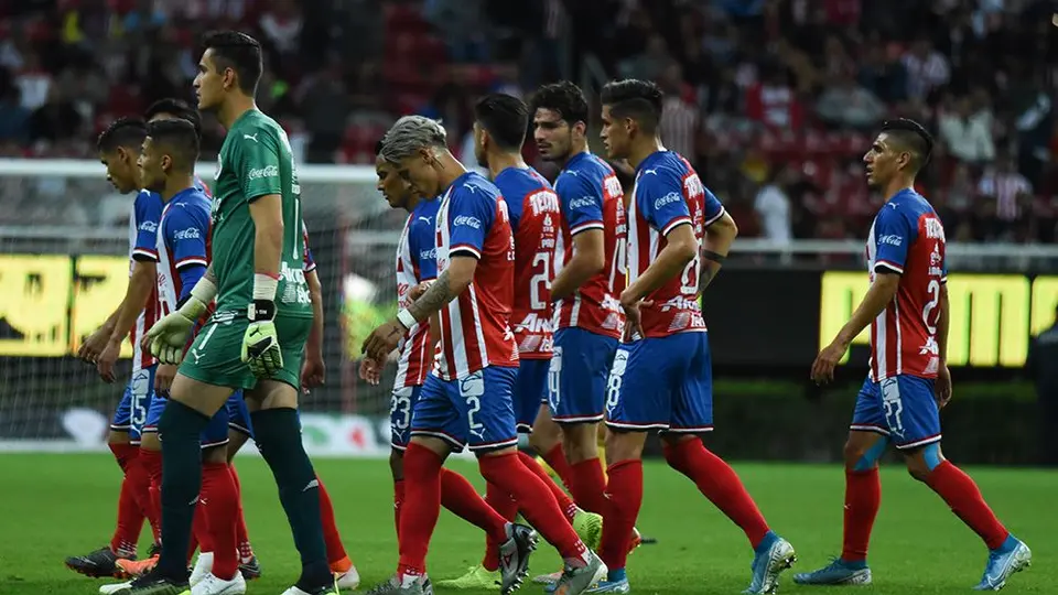 Chivas: Estadio Akron vetó a #LadyCerveza de todos sus eventos
