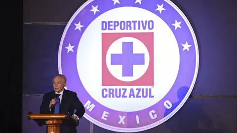 ¿Por qué Cruz Azul no ha presentado todavía a su director deportivo?