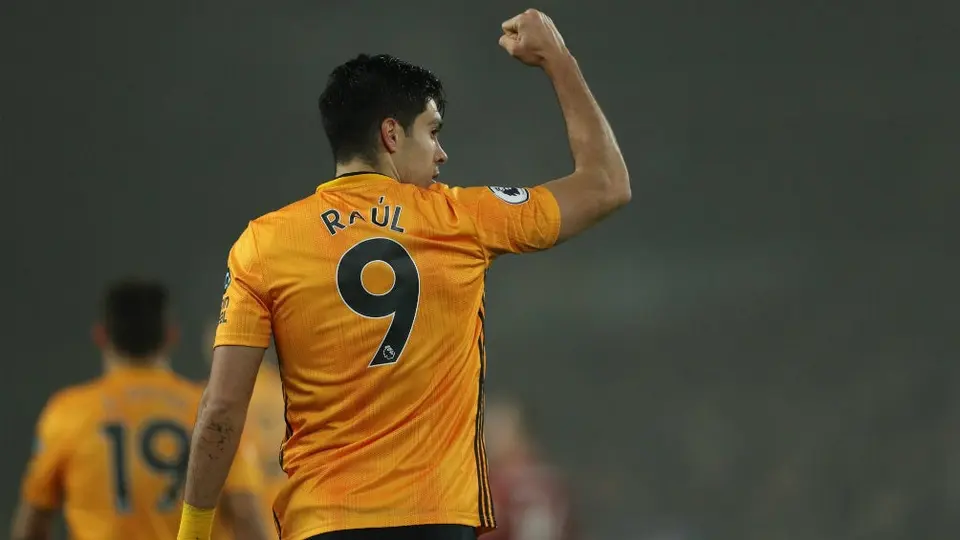 Exjugador de Wolves recomienda a Raúl Jiménez no ir al Manchester United