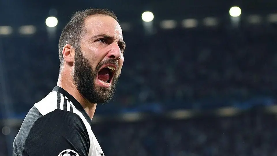 Barros Schelotto sueña con llevar al Pipita Higuaín al Galaxy