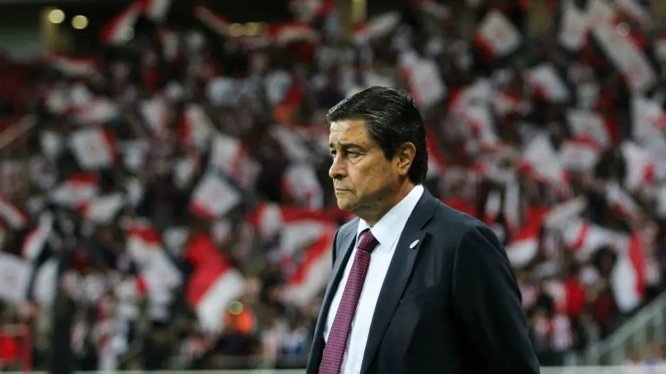 Chivas: Tena admitió advertencia a sus jugadores para evitar otro caso como el de Guzmán