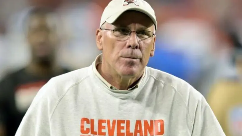 John Dorsey, gerente general de los Cleveland Browns, fue dado de baja