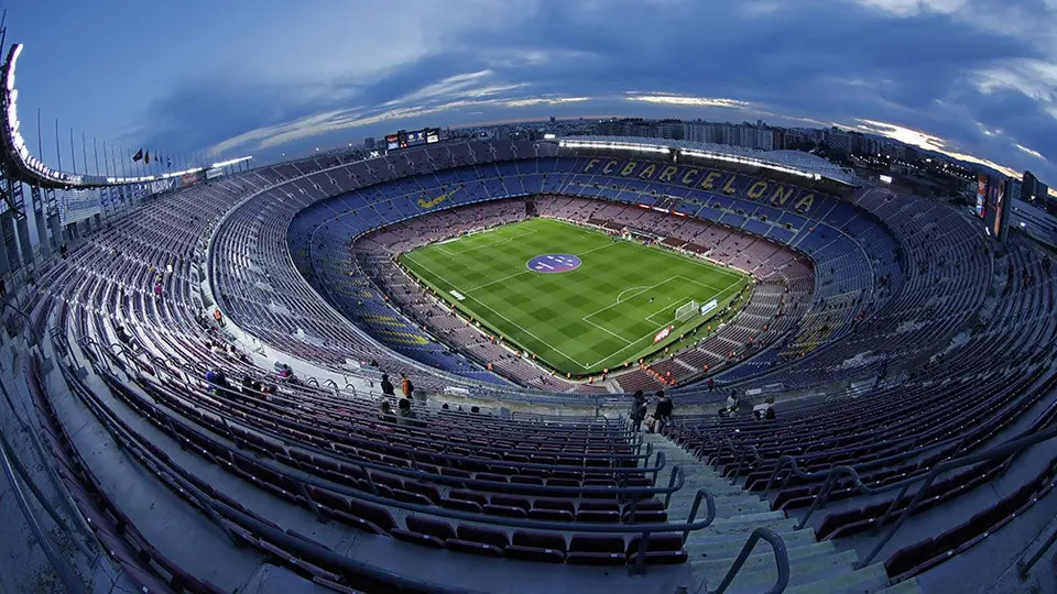 Barcelona venderá los derechos del Camp Nou para ayudar a lucha contra coronavirus
