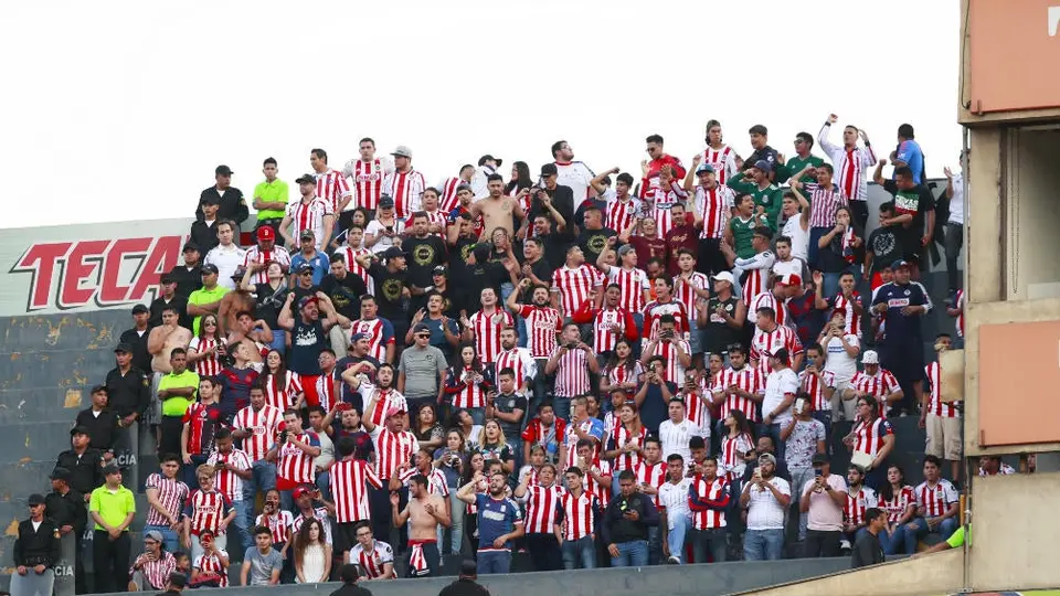 Chivas pide cambiar el 'ehh pu...' por un 'reee Chivas'