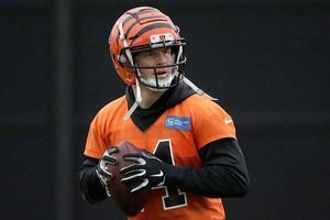 Andy Dalton se quejó por ser suplente de Ryan Finley  con Bengals