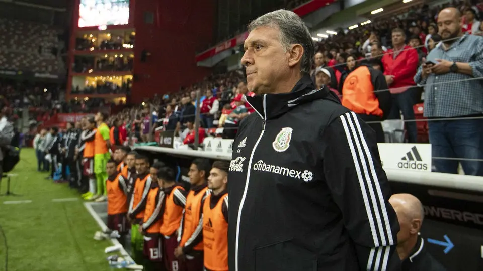 Tata Martino: 'No vamos a cortarle la cabeza a 20 por supuestos videos'