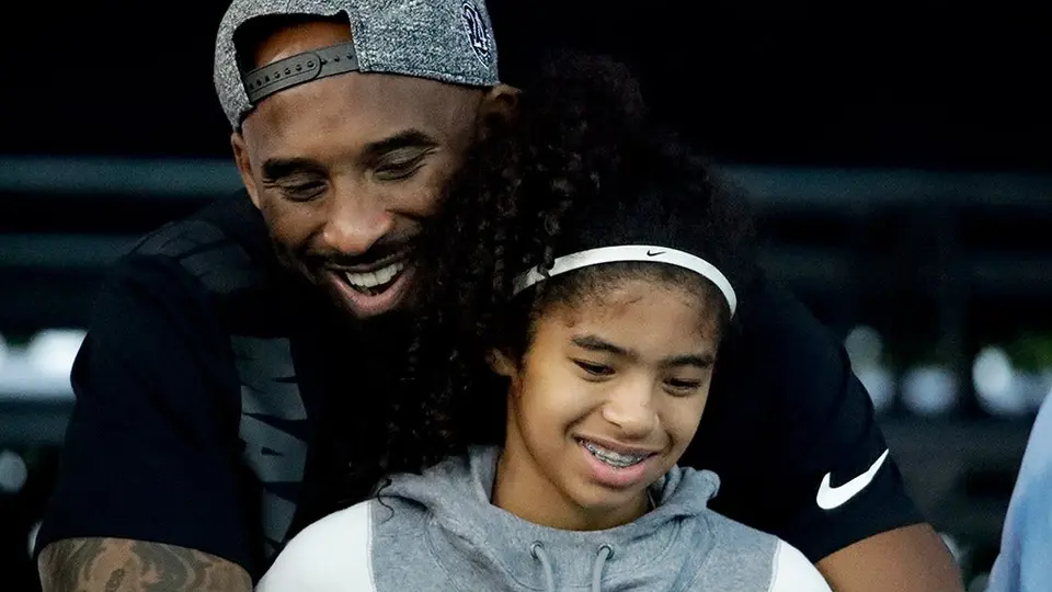 Pastor pidió 50 millones de dólares por resucitar a Kobe Bryant y a su hija