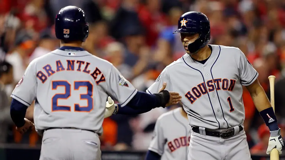 Comisionado de MLB insinuó que Astros recibiría severo castigo por 'robo de señales'
