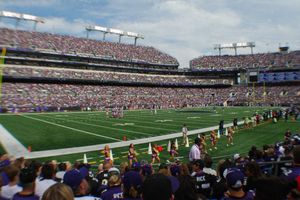Aficionado murió en estadio de Ravens