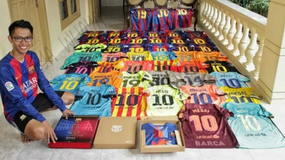Indonesio presumió colección de 200 playeras de Messi