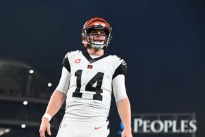 Andy Dalton regresará a la titularidad con los Bengals
