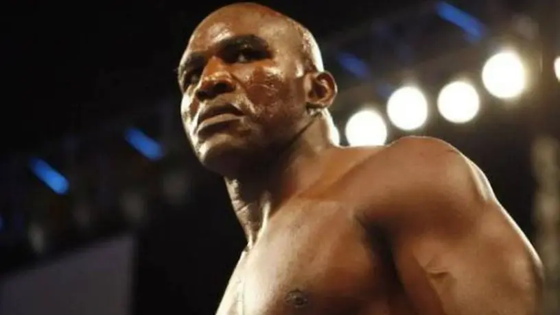 Evander Holyfield podría regresar al ring con 57 años de edad