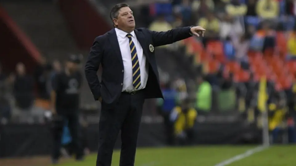 Piojo Herrera: 'Me gustaría dirigir al Colo Colo, el más emblemático de Chile'