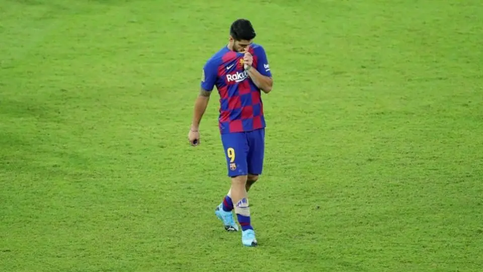 Luis Suárez será baja del Barcelona hasta cuatro meses