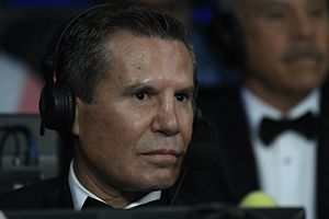 JC Chávez: 'A Canelo le hace falta ganar una guerra'