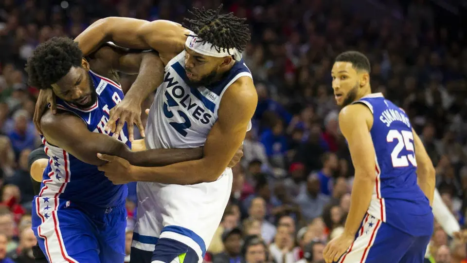 ¡Hubo golpes en duelo de la NBA entre 76ers y Timberwolves!