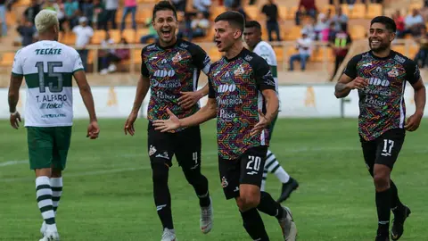 Aficionado de Alebrijes desató carcajadas con peculiar grito en el estadio