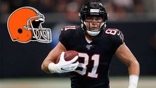 Austin Hooper firmó histórico contrato con los Cleveland Browns