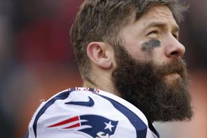 Julian Edelman de New England, arrestado por 'vandalismo'