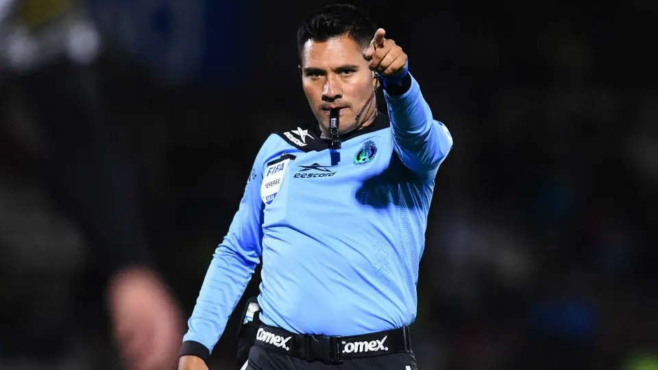Fernando Guerrero silbará el América vs Cruz Azul
