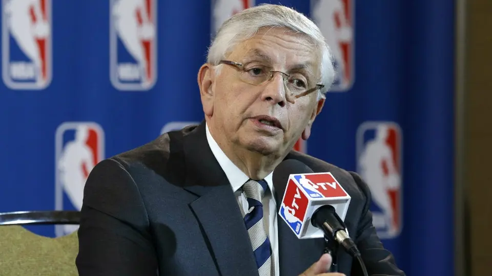 David Stern, excomisionado de la NBA, sufrió derrame cerebral