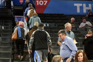 Jugador del Jazz dio positivo por coronavirus y se suspendió juego ante el Thunder