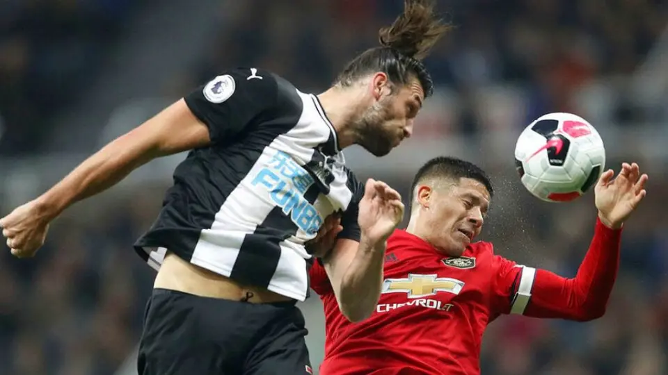 Newcastle aumentó crisis del Manchester United con nueva derrota