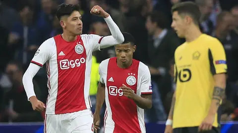 Edson Álvarez fue elegido para formar parte del once ideal de la Champions League