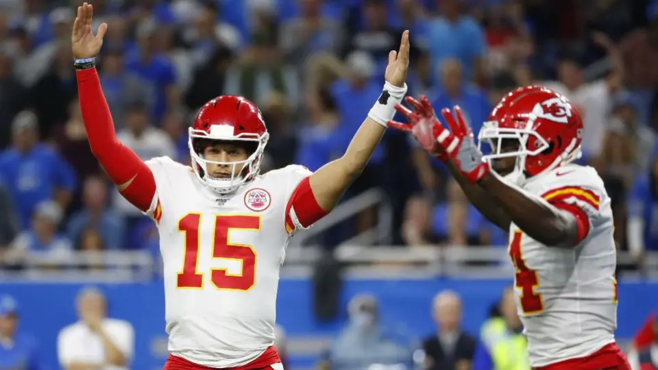 Chiefs continúa invicto con agónico triunfo sobre Lions