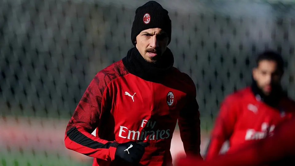Zlatan Ibrahimovic entró en convocatoria del Milan para enfrentar a Sampdoria