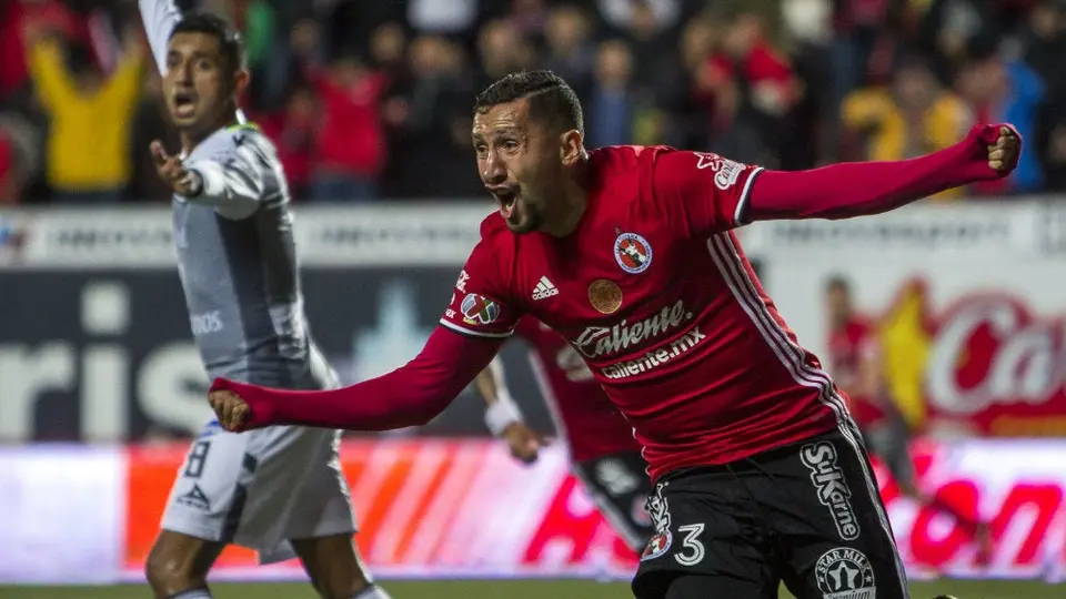 Yasser Corona volvió a jugar futbol tras superar lesión que lo retiró