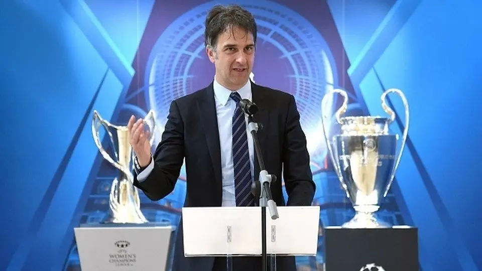 Vicepresidente de UEFA: 'Pararemos el futbol sólo si la situación degenera'
