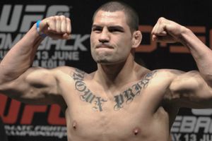 Caín Velásquez se unió a la WWE, tras confirmar su retiro de la UFC