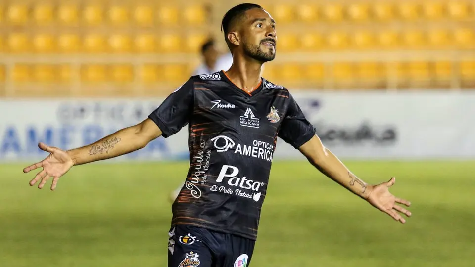 Taufic Guarch fue presentado como refuerzo bomba del Real Estelí