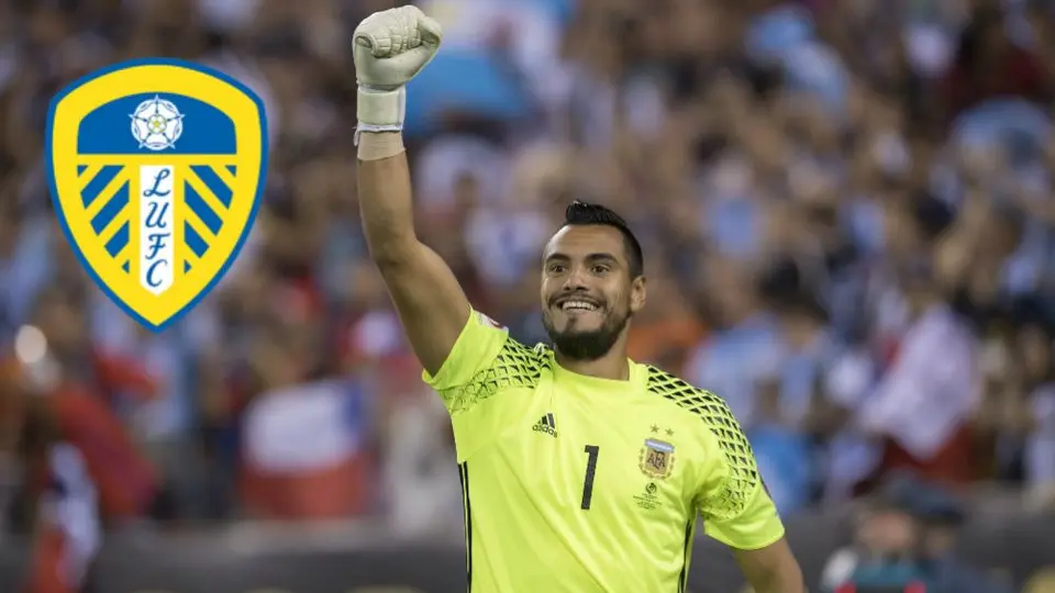 Sergio Romero podría reforzar al Leeds de Marcelo Bielsa