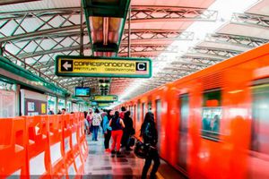 Metro de la CDMX suspendió servicio de bebederos por coronavirus