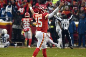Patrick Mahomes sería titular en la visita de Titans a Chiefs