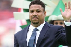 VIDEO: Ronaldo simuló sorteo de Champions en su casa y terminó lavando los platos