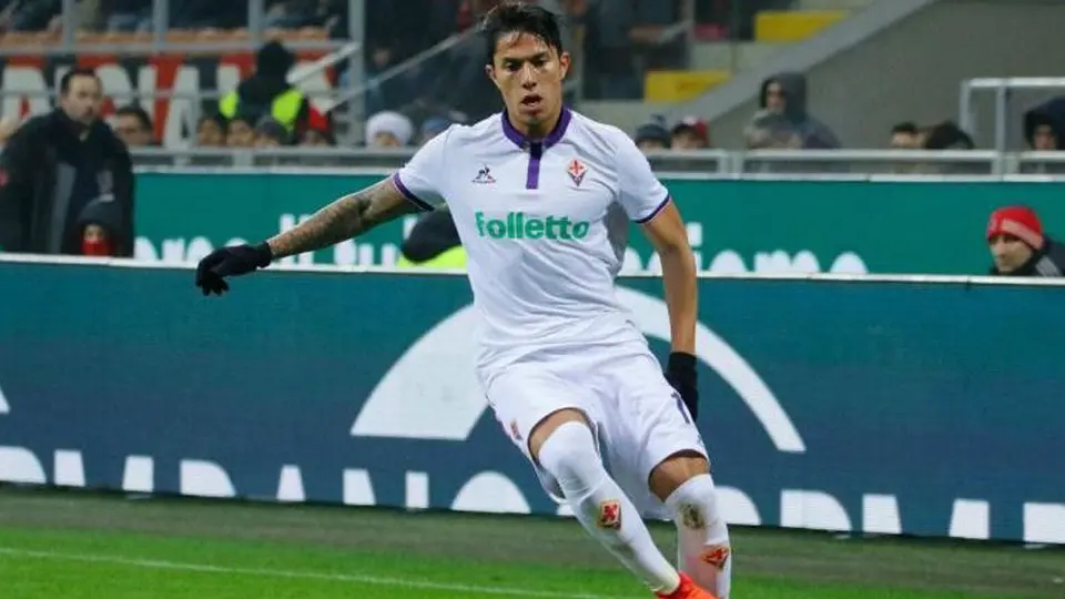 Carlos Salcedo reconoció que la Fiorentina fue clave en su vida profesional