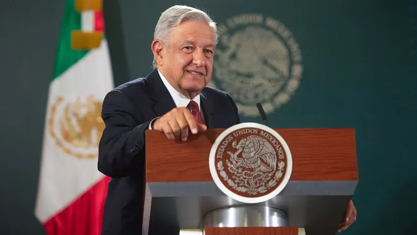 AMLO propone unificar la Liga Mexicana de Beisbol con la del Pacífico
