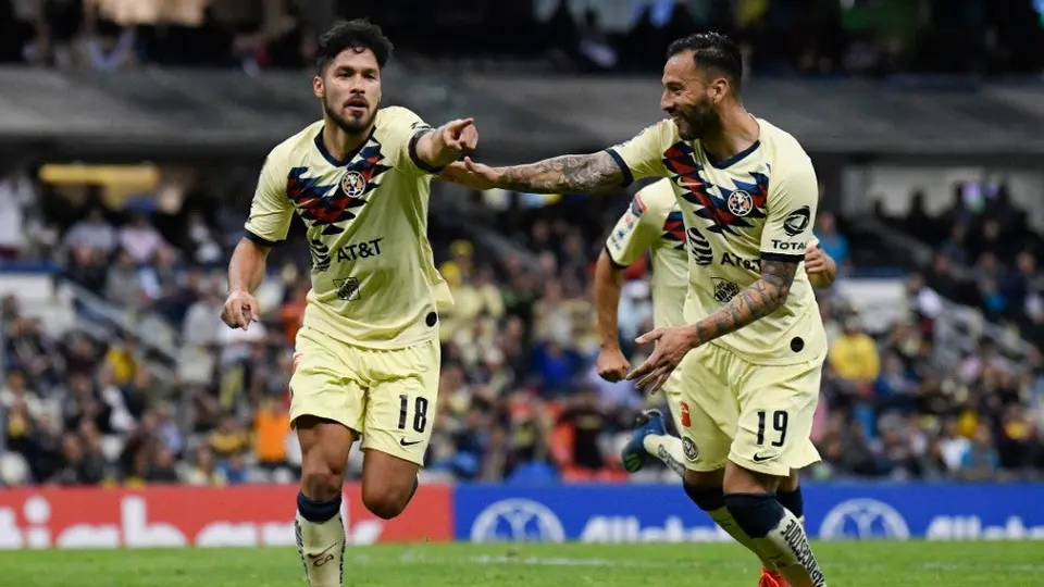 VIDEO: América creó el reto #CalcetínChallenge