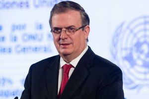 Ebrard: 'Casi mil mexicanos han muerto por coronavirus en el extranjero'