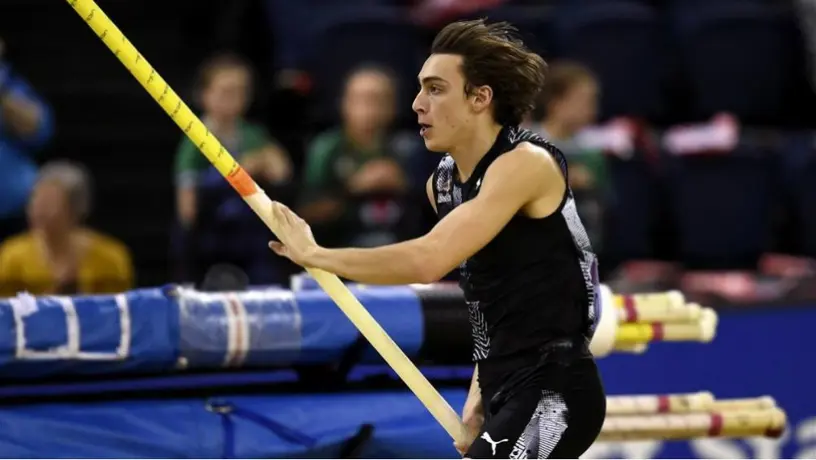 Duplantis volvió a romper récord de salto de pértiga
