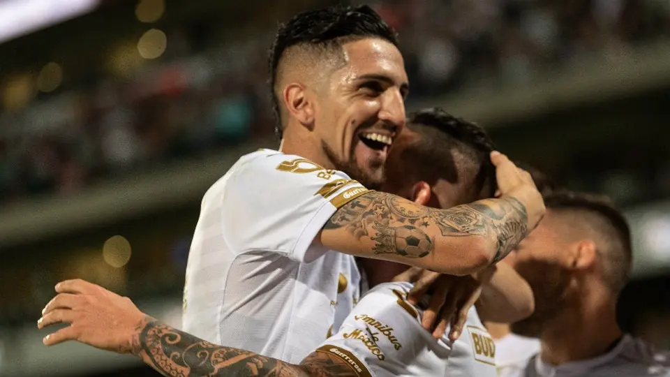 Santos, líder absoluto tras derrotar y eliminar a Cruz Azul