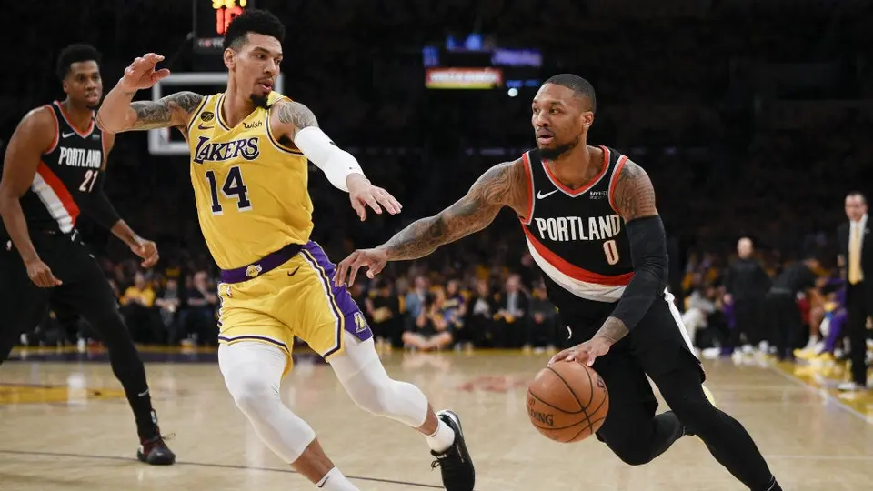 Lakers perdió con Trail Blazers en su primer partido tras muerte de Kobe