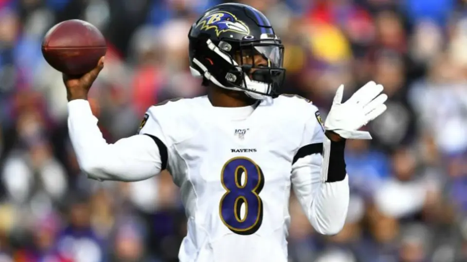 Lamar Jackson regaló Rolex a la línea ofensiva de Baltimore