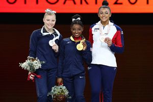 Simone Biles igualó récord de medallas en Campeonato Mundial